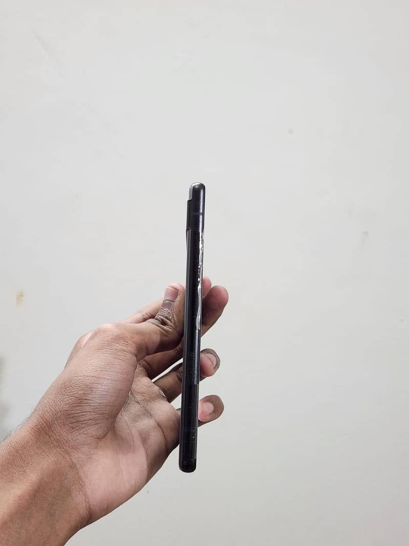 Google Pixel 6a 3