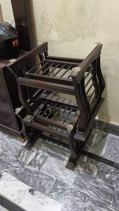 2 table for sale like new 2*2