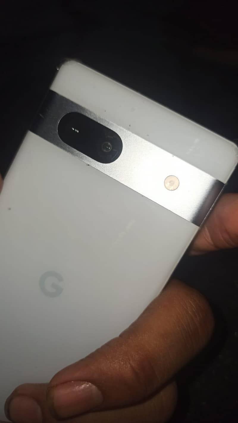 Google Pixel 7a 4