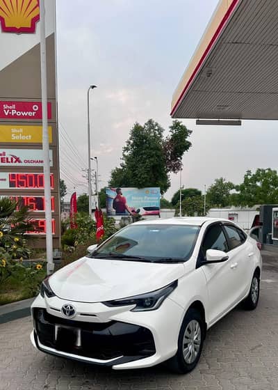 Toyota Yaris 2024