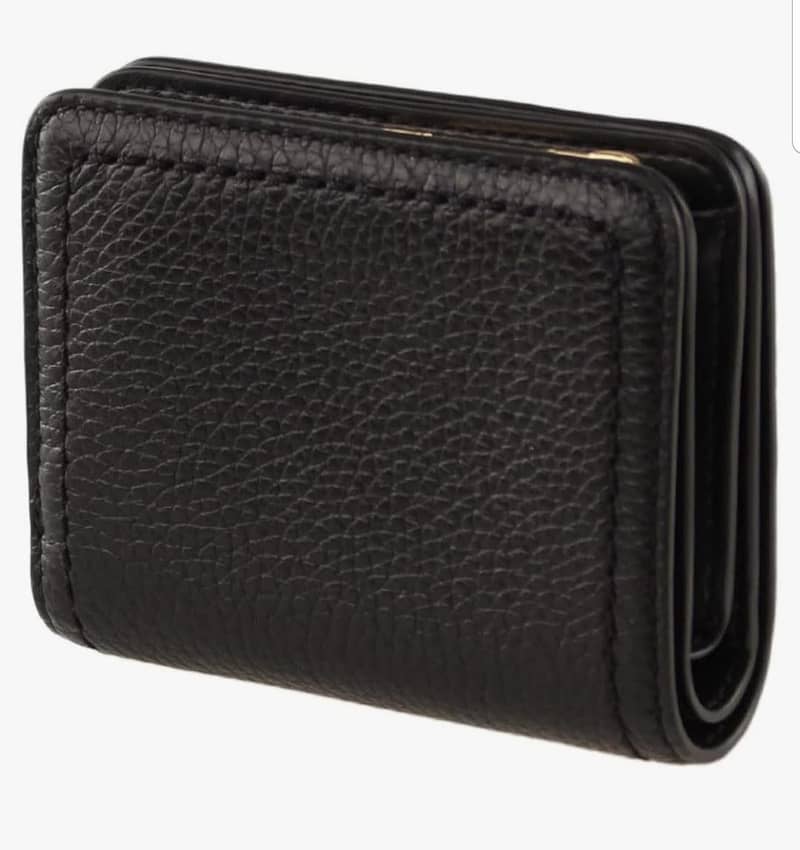 wallet _Branded 3