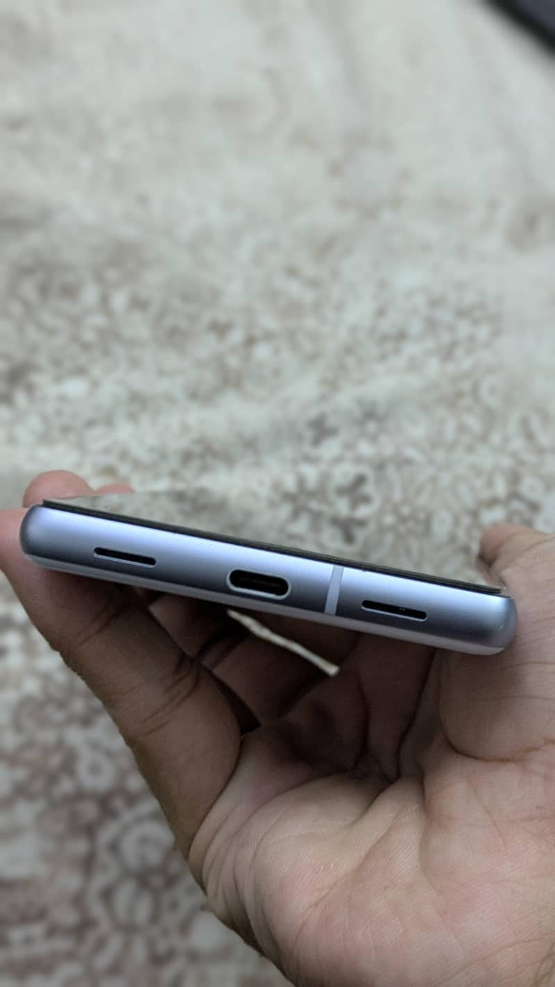Google Pixel 7a 6