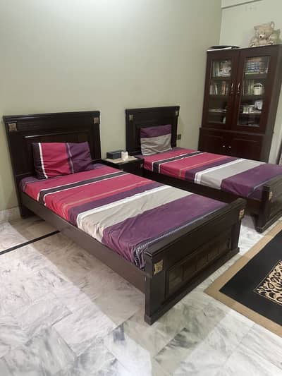 Single bed set wooden with side table