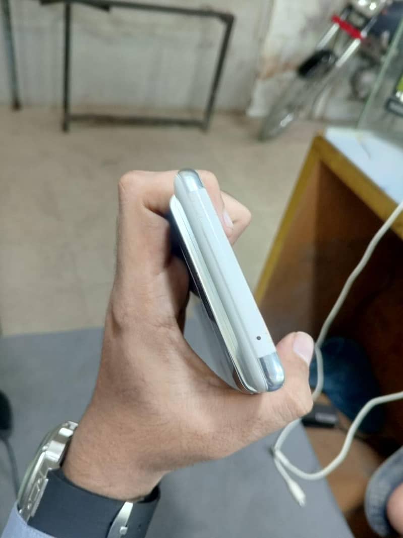 Google Pixel 6 Pro 2