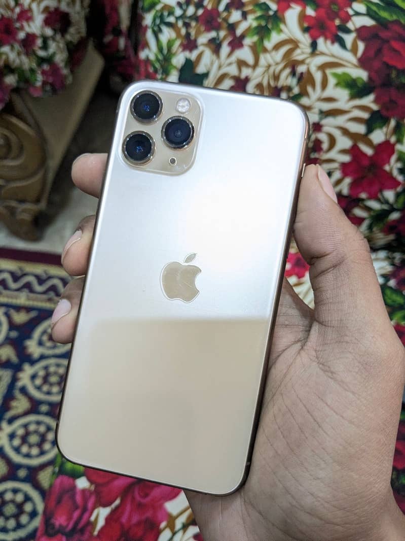 Apple iPhone 11 Pro 0
