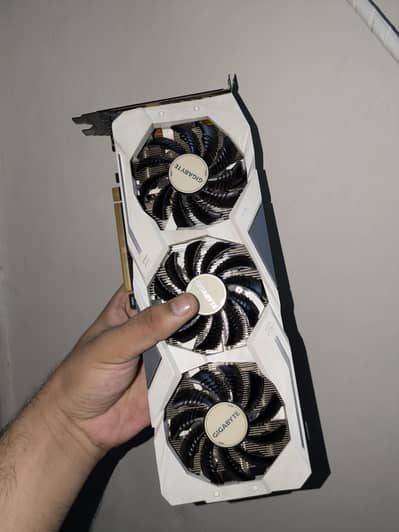 NVIDIA RTX 2070 Gigabyte Gaming OC Ultra, (White) Condition 10 by 10