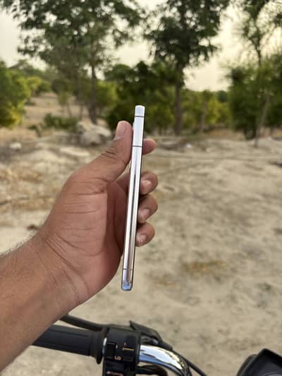 Samsung Mobile S22