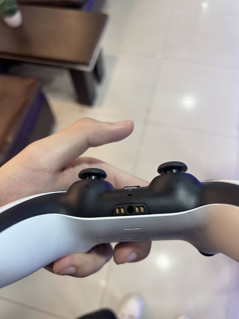 Ps 5 orginal controller from uk 3
