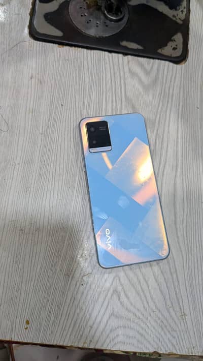 Vivo Y21