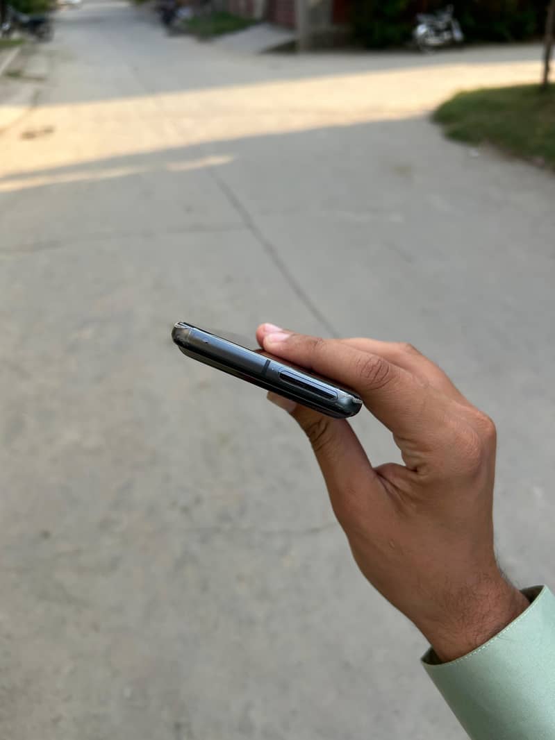 Google Pixel 8 Pro 5