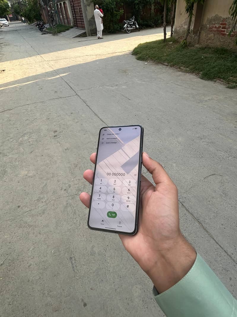 Google Pixel 8 Pro 6