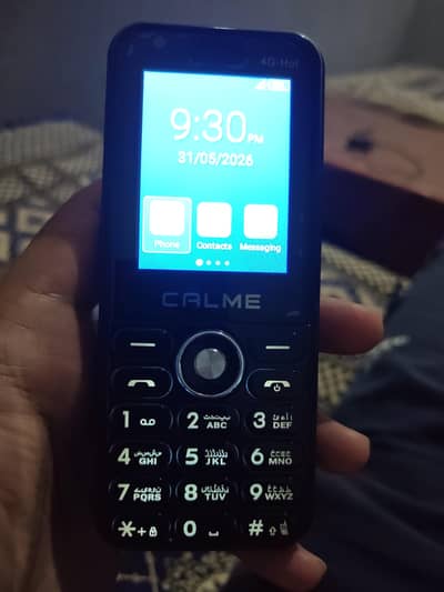 Callme 4G-hot 1gb/8 gb hotspot WiFi  touch and type open box