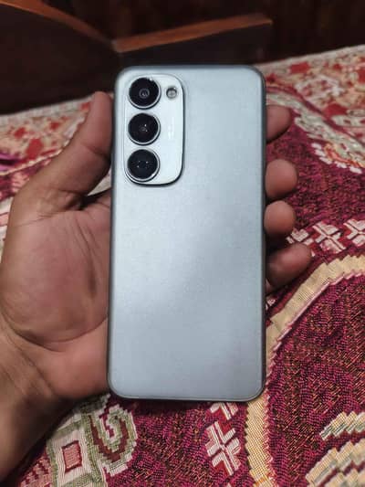 Tecno spark 40 pro plus