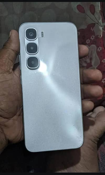 Infinix Hot 60 Pro