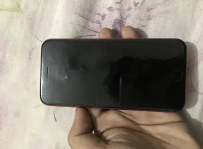 Apple iPhone SE