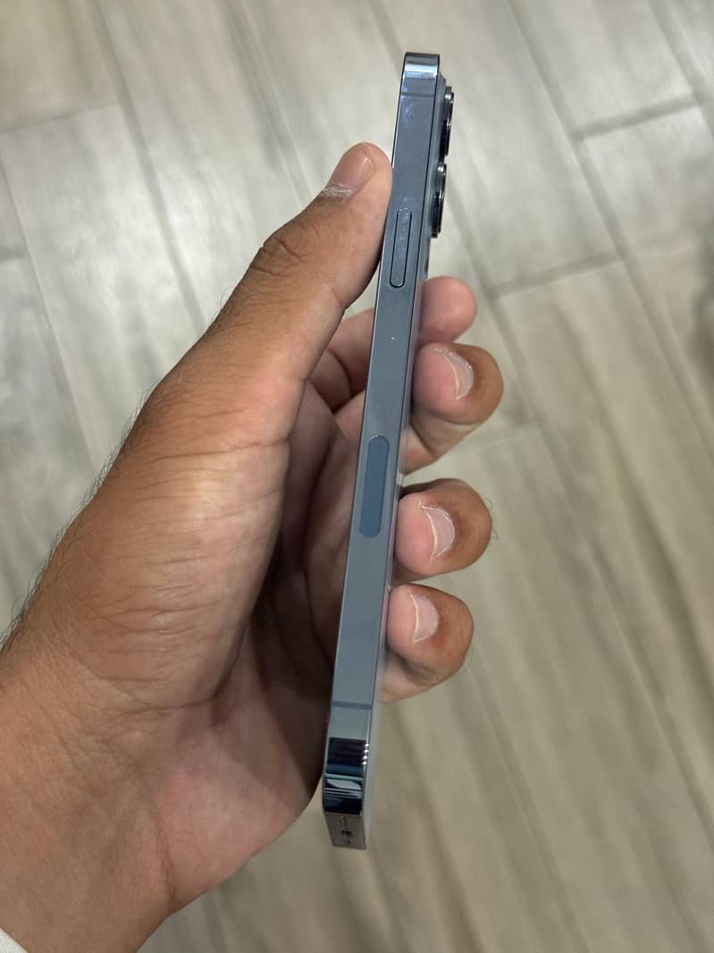 iphone 13 Pro Max 7