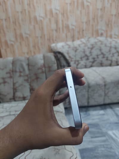 Samsung Mobile A06