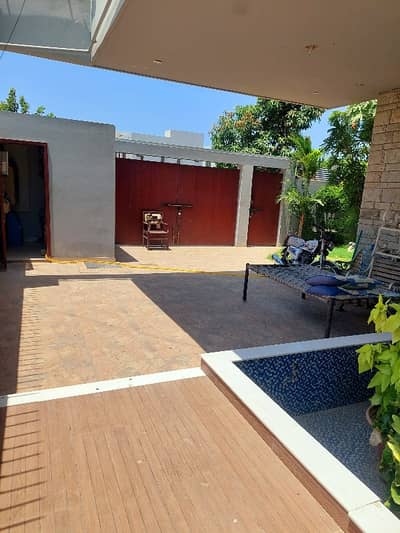 500yards Like Brand New Luxury Bungalow Available For Rent in Dha phase8
