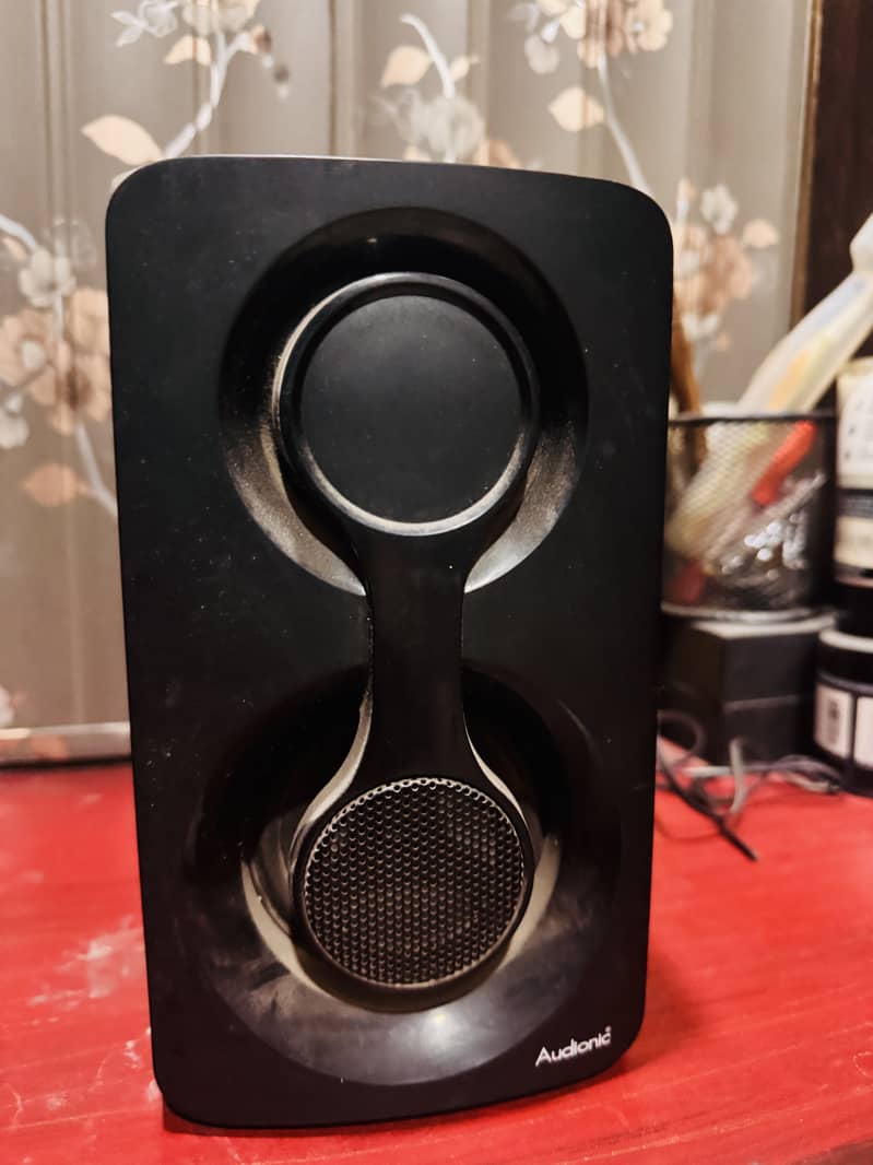 Audionic vision 20 3