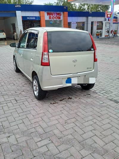 Daihatsu Mira 2006