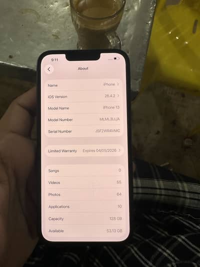 Apple iPhone 13
