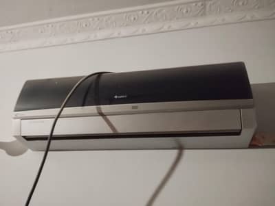 gree 1.5 ton inverter ac