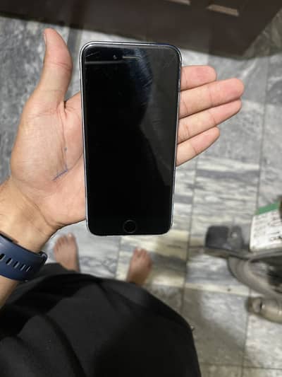 Apple iPhone SE 2020 128Gb pta approved