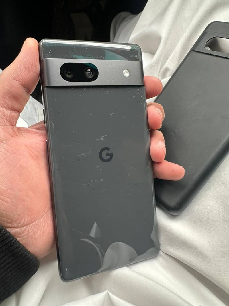 Google Pixel 7a 2