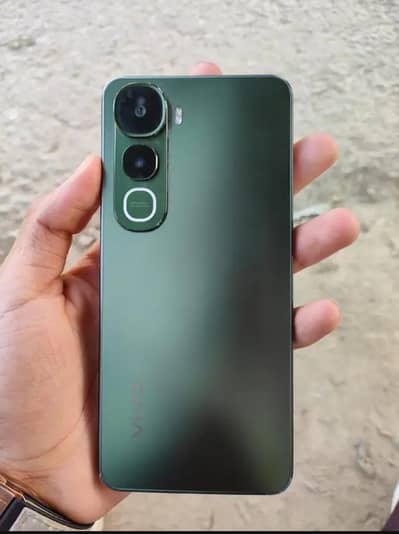 Vivo Y400