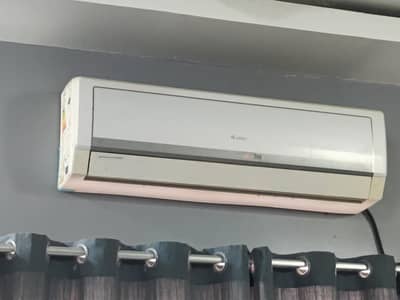 gree 1.5 ton inverter ac