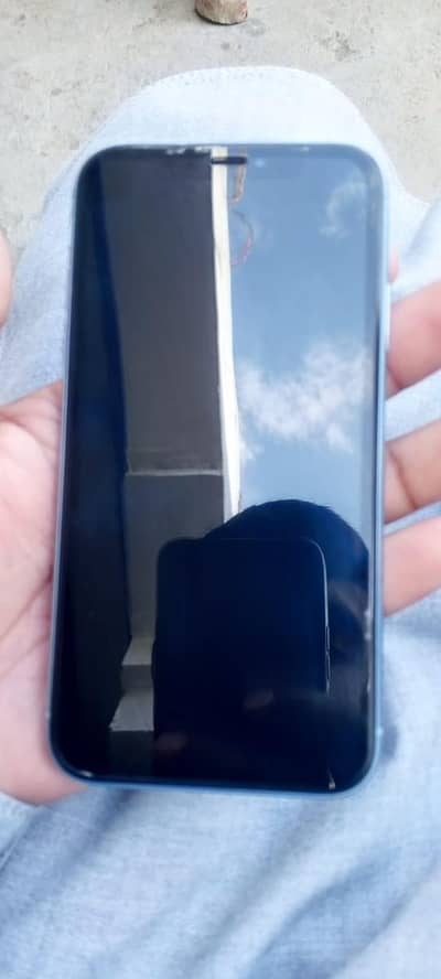 i phone xr 89 health ha water prof