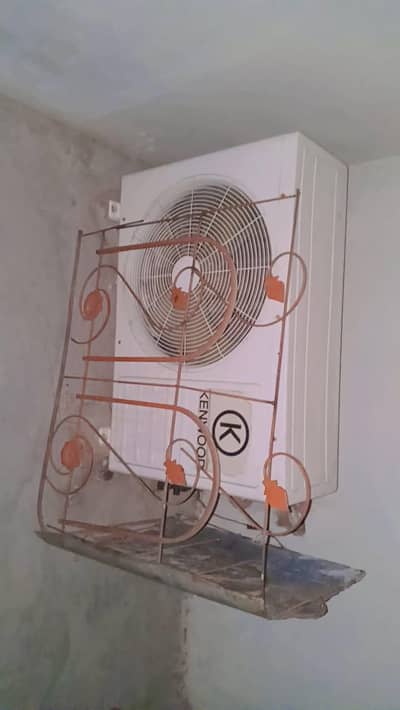 Kenwood 1 ton inverter AC For sale