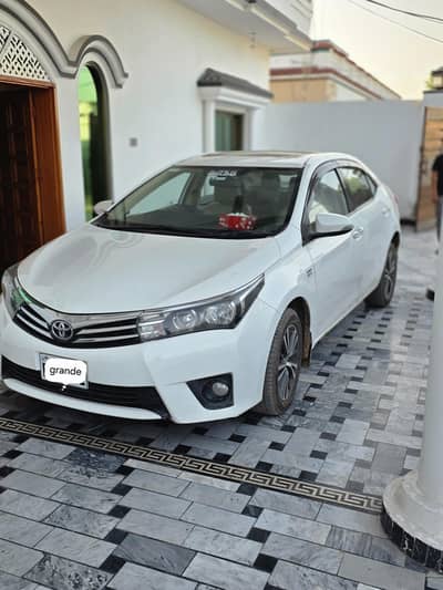 Toyota Corolla Altis Grande 2015