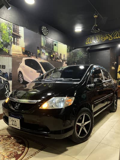 Honda City Vario 2004