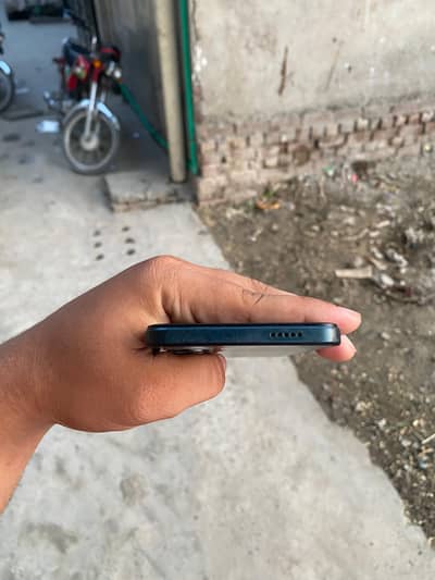 Vivo Y03