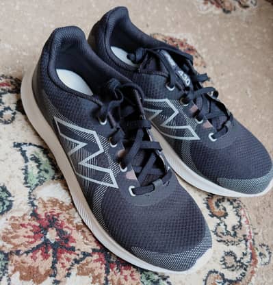 New balance brand new original shoes