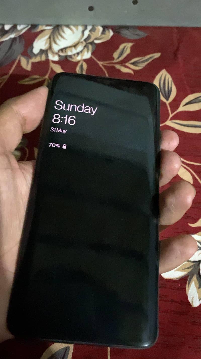 One Plus 7 Pro 3