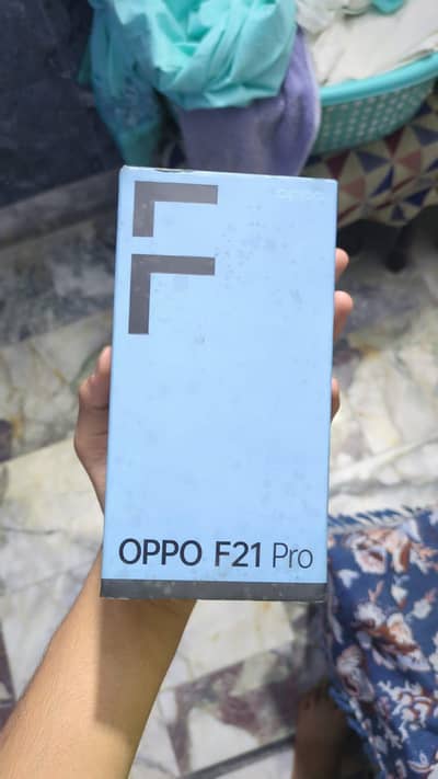 OPPO F21 Pro