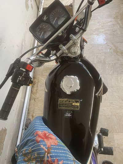 Honda cg125