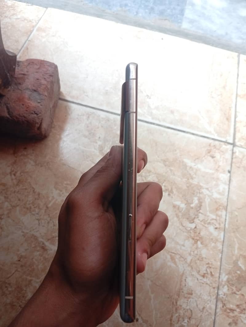 Google Pixel 7 Pro 6
