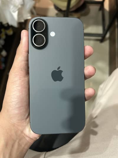 Iphone 17 with box