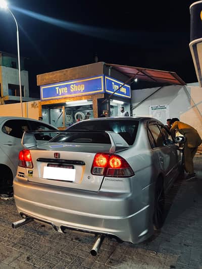 Honda Civic Prosmetic 2003