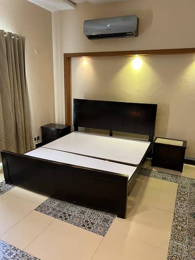 King Size Solid Wood Bed Set with 2 Side Tables