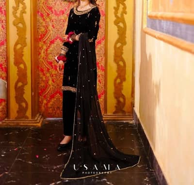 Ready to wear dress only small size model wearing small size