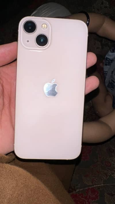 Apple iPhone 13