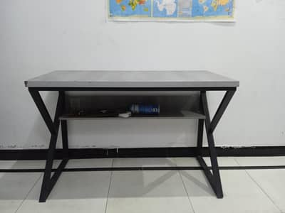 4ft Study & Computer Table with Storage Shelf – Excellent Condition