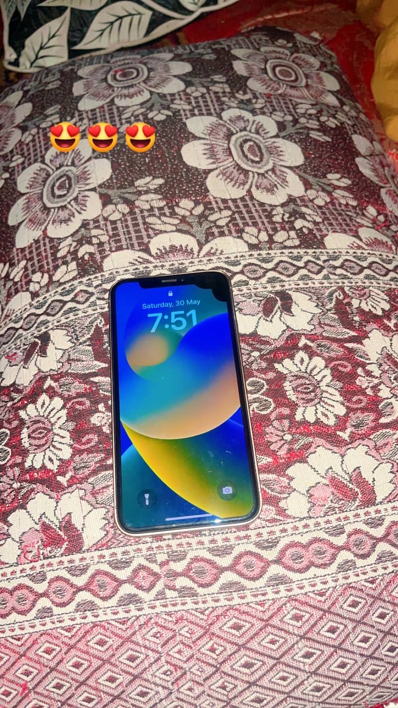 Apple iPhone X 1