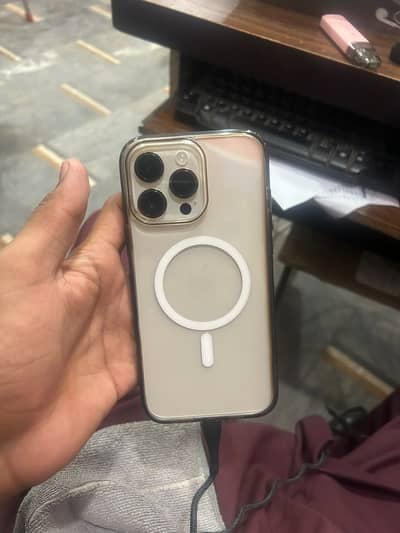Apple iPhone 14 Pro Max