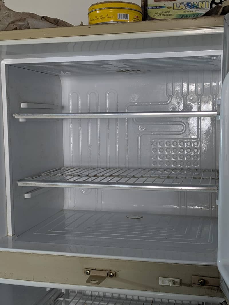Waves Fridge Large Size 8