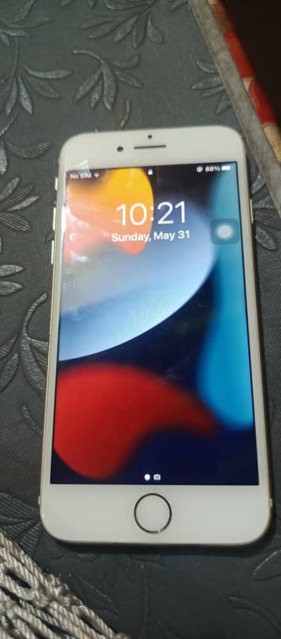 Apple iPhone 7
